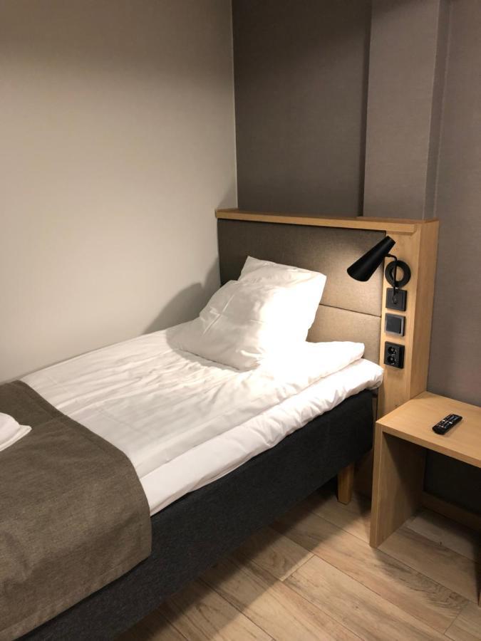 Hostel Toivola เกมี ภายนอก รูปภาพ